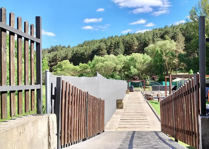 La Puerta Del Río Lobos
